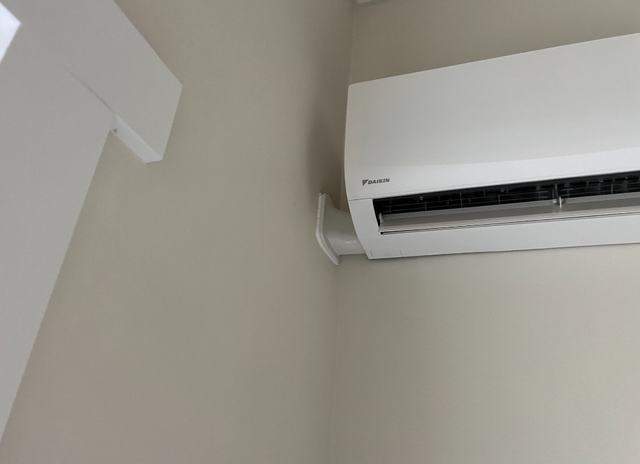 Daikin split system indoor unit